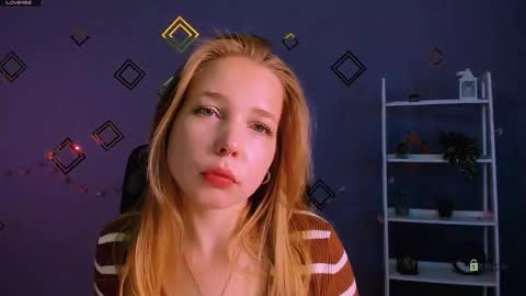 Snapshot of teya_starling chatting on May 31, 2026, 7:37 am teya_starling online show from May 31, 2026, 7:37 am