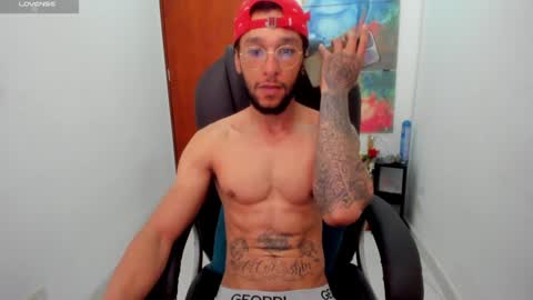Cristhian Teylor online show from December 23, 2024, 4:28 pm