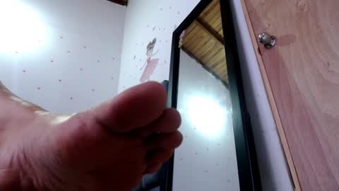 Snapshot of tezza_smith chatting on February 21, 2025, 4:37 pm tezza smith online show from February 21, 2025, 4:37 pm