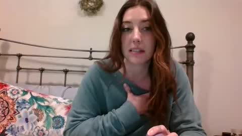 Snapshot of tfeather0532 chatting on January 6, 2026, 2:15 am Tessa online show from January 6, 2026, 2:15 am