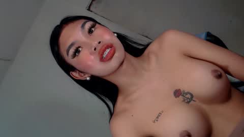 Luna online show from January 29, 2025, 8:46 pm