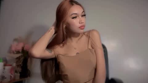 Luna online show from February 23, 2026, 10:40 pm