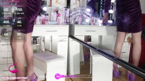 tgirlbelinda online show from November 30, 2025, 10:30 am