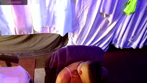 tgirllover69141980 online show from September 26, 2025, 5:06 pm