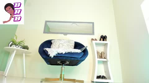 Snapshot of thais_dreams chatting on January 21, 2025, 3:32 pm Thais online show from January 21, 2025, 3:32 pm