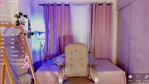 Snapshot of thais_dreams chatting on March 1, 2025, 12:23 pm Thais online show from March 1, 2025, 12:23 pm