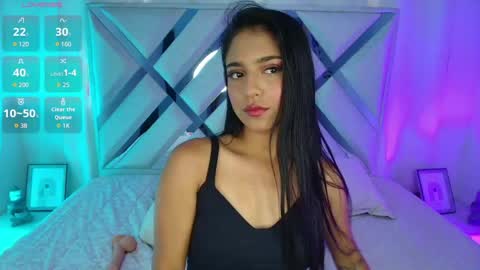 Snapshot of thalia_gomez__ chatting on June 3, 2026, 8:36 pm thalia online show from June 3, 2026, 8:36 pm