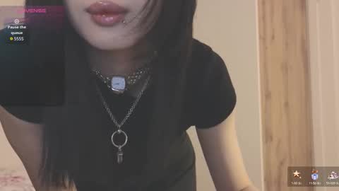 thanos_world1321002 online show from September 28, 2025, 4:23 pm