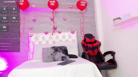 Thara Rouse online show from February 13, 2025, 12:00 pm