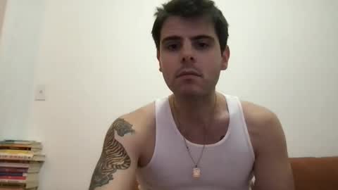 Snapshot of thatfeelsgoood chatting on January 2, 2025, 10:22 pm thatfeelsgoood online show from January 2, 2025, 10:22 pm