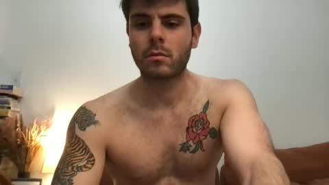 Snapshot of thatfeelsgoood chatting on November 13, 2025, 11:03 pm thatfeelsgoood online show from November 13, 2025, 11:03 pm