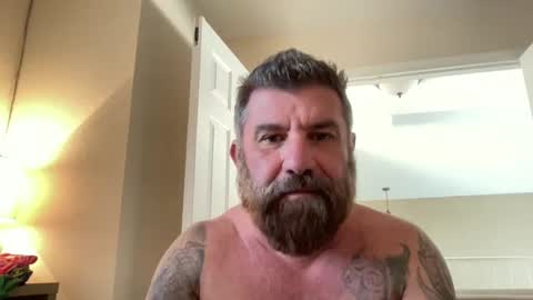 Snapshot of thatguybearded chatting on January 4, 2025, 4:54 pm ThatGuyBearded online show from January 4, 2025, 4:54 pm