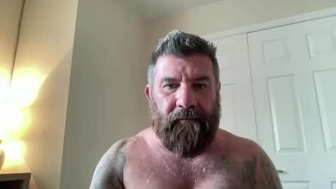 Snapshot of thatguybearded chatting on January 25, 2025, 6:24 pm ThatGuyBearded online show from January 25, 2025, 6:24 pm