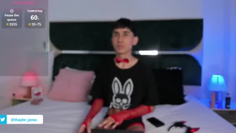 Thayler  online show from January 7, 2025, 11:16 am