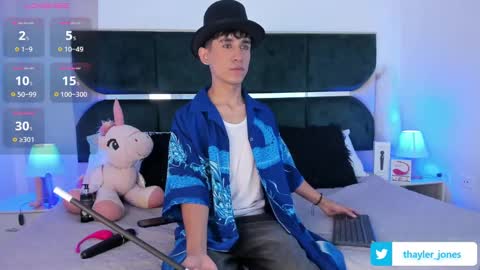 Thayler  online show from January 26, 2025, 11:17 am