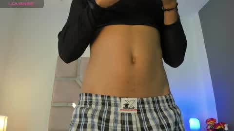 Snapshot of thayler_jones chatting on April 15, 2026, 11:28 am Thayler online show from April 15, 2026, 11:28 am