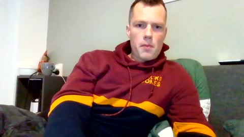 Dennis online show from December 17, 2025, 9:04 am