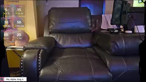 Snapshot of the_alpha_dog_xxx chatting on June 18, 2026, 5:50 pm the_alpha_dog_xxx online show from June 18, 2026, 5:50 pm