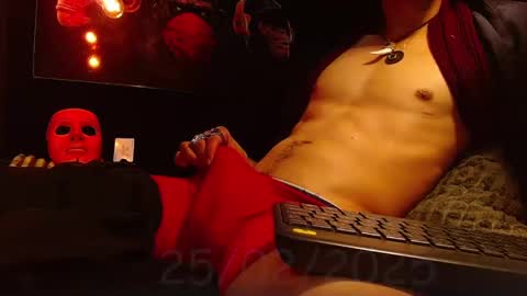 GIORGGIO online show from February 25, 2025, 6:31 pm