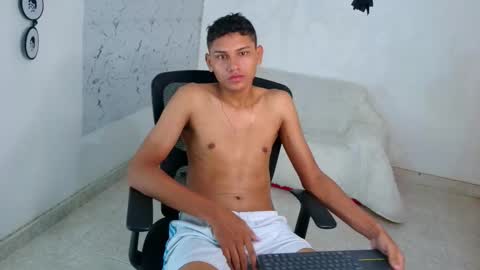 Snapshot of the_crack71 chatting on October 21, 2025, 3:13 pm Sean OPry online show from October 21, 2025, 3:13 pm