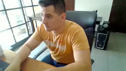 Snapshot of the_dark_knive_ chatting on November 22, 2025, 6:51 pm the_dark_knive_ online show from November 22, 2025, 6:51 pm
