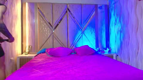 Ithan and Leo online show from October 16, 2025, 7:09 am