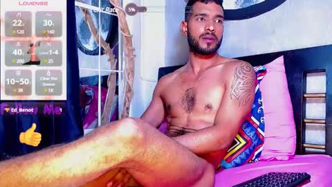 Snapshot of the_dog_lian chatting on February 12, 2025, 3:07 am the dog lian online show from February 12, 2025, 3:07 am