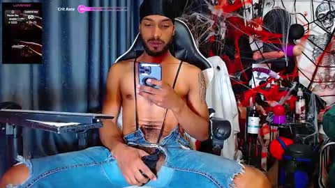 Snapshot of the_dog_lian chatting on October 14, 2025, 12:50 pm the dog lian online show from October 14, 2025, 12:50 pm