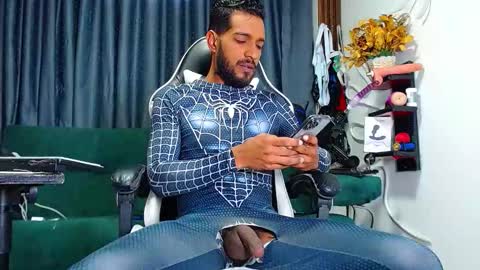 the dog lian online show from March 9, 2026, 11:25 am