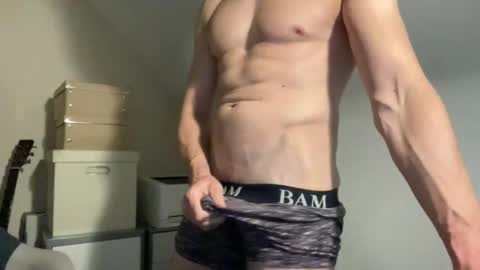 the_gym_boy online show from September 18, 2025, 1:02 pm