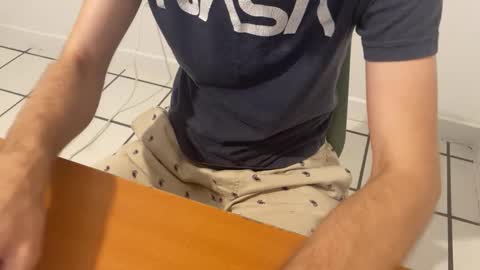 the_happy_hubby online show from December 14, 2024, 7:29 am