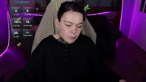 the_ice_owl online show from April 20, 2026, 12:02 am