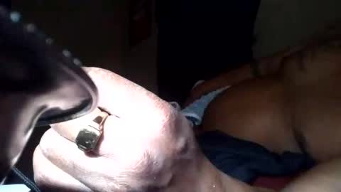 Snapshot of the_invincible_1 chatting on October 24, 2025, 2:52 am the_invincible_1 online show from October 24, 2025, 2:52 am