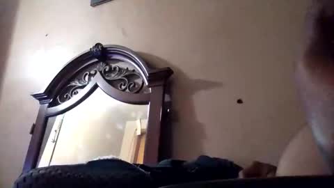 Snapshot of the_invincible_1 chatting on October 27, 2025, 8:07 am the_invincible_1 online show from October 27, 2025, 8:07 am