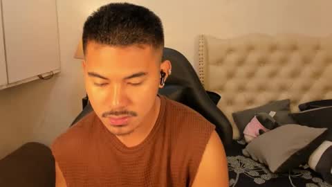 Snapshot of the_killian_jones chatting on September 18, 2025, 11:18 pm ken online show from September 18, 2025, 11:18 pm