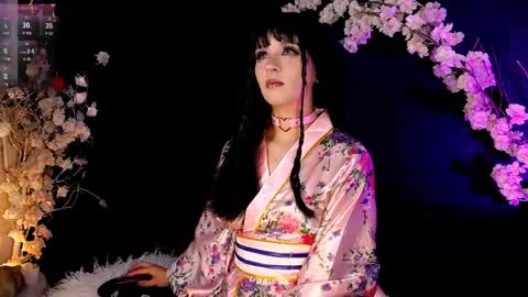 Snapshot of the_kitty_roxy chatting on May 27, 2026, 6:43 am ... ... online show from May 27, 2026, 6:43 am