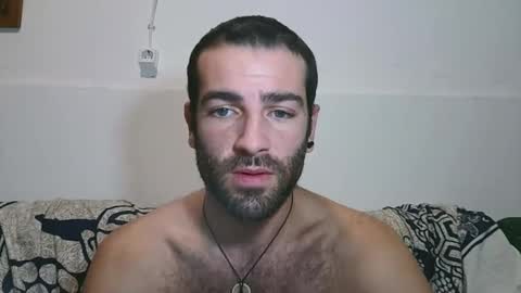 T online show from January 7, 2025, 10:30 pm