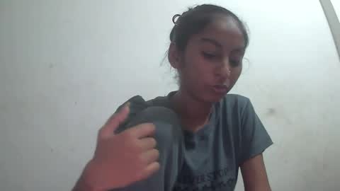 Suzan Sexy online show from April 15, 2026, 3:52 pm