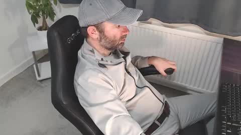 the_sensual_masturwait online show from October 24, 2025, 7:10 pm