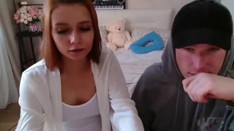 the_slutty_fox online show from April 17, 2026, 7:44 am