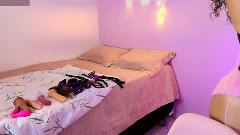 The toxic duo online show from December 15, 2025, 1:59 pm