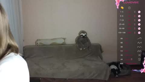 Snapshot of the_vickky chatting on February 1, 2026, 3:21 pm Vicky online show from February 1, 2026, 3:21 pm