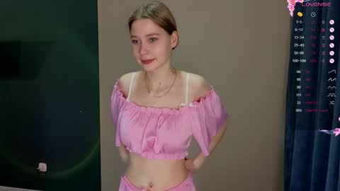 Snapshot of the_vickky chatting on February 13, 2026, 5:31 pm Vicky online show from February 13, 2026, 5:31 pm