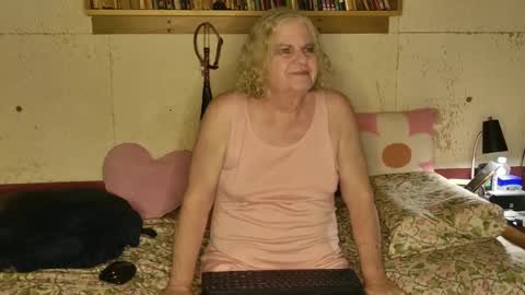 Snapshot of thea69plus chatting on September 14, 2025, 4:22 am thea TheaDora online show from September 14, 2025, 4:22 am