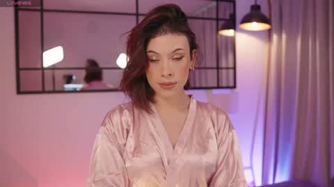 Snapshot of thea_ome chatting on June 13, 2026, 11:02 pm Thea online show from June 13, 2026, 11:02 pm