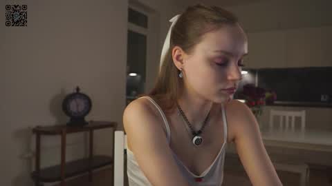 Emma online show from September 21, 2025, 4:08 pm