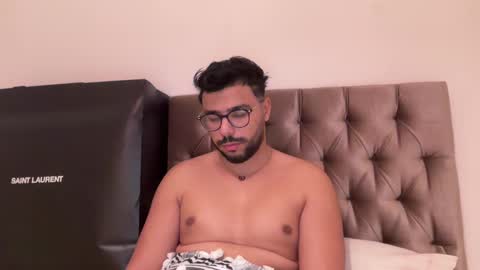 Snapshot of thearabboy98 chatting on January 22, 2025, 8:38 pm thearabboy98 online show from January 22, 2025, 8:38 pm