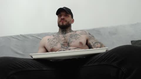 John online show from November 17, 2025, 8:47 pm