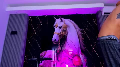 DEAN AND MARY online show from February 4, 2026, 1:17 pm