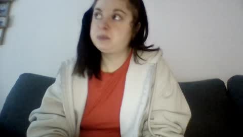 raissa online show from December 17, 2024, 12:54 pm